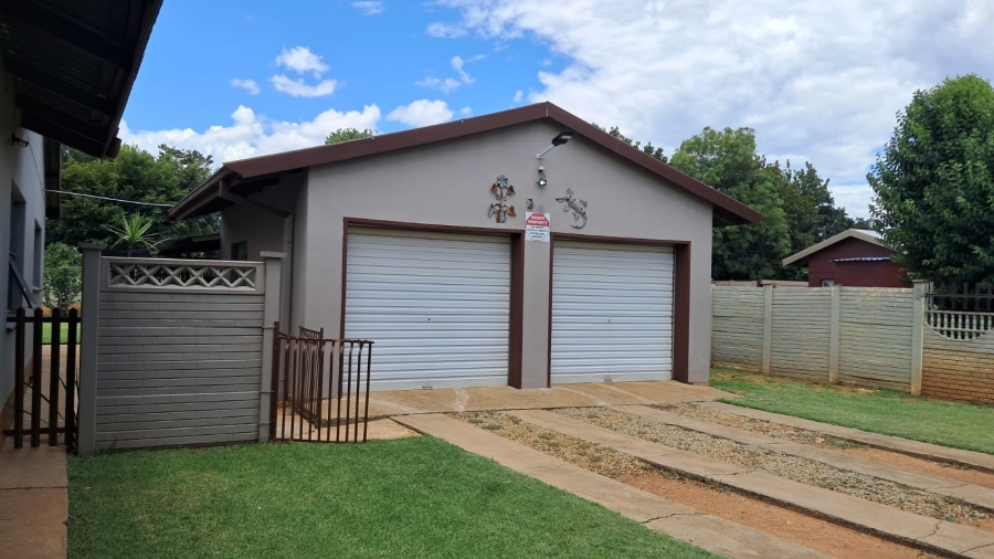 3 Bedroom Property for Sale in Meiringspark Ext 2 North West